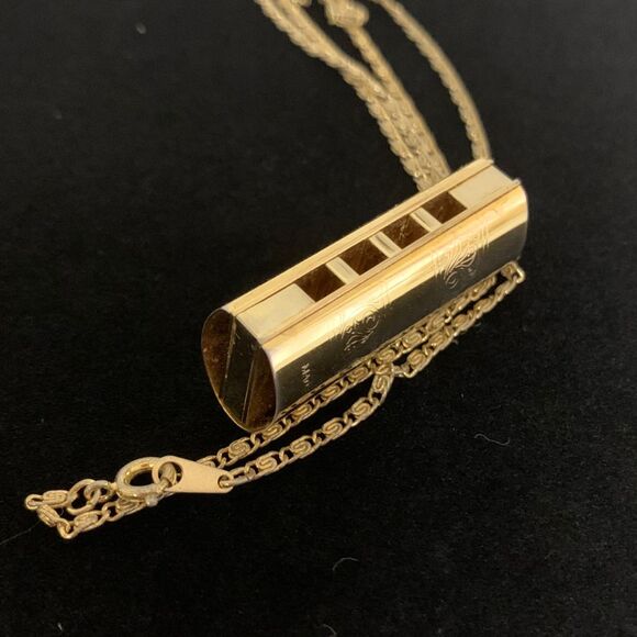 Vintage Yamaha Mini Harmonica Pendant Necklace Functional Rare Japan Collectible - Picture 3 of 9